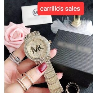 Fashion watch beautiful stainless steel